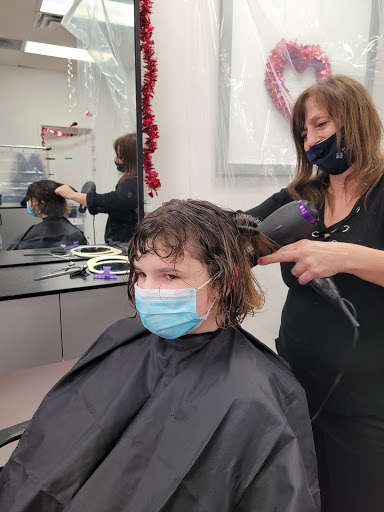 Hair Salon «SmartStyle Hair Salon», reviews and photos, 2107 S 11th St, Niles, MI 49120, USA