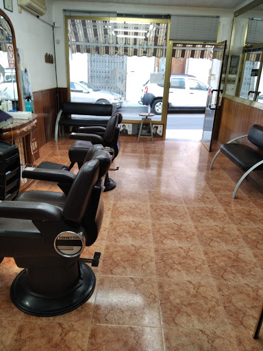 Peluquería Fernando en Santa María del Águila, Almería