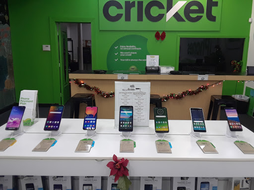 Cell Phone Store «Cricket Wireless Authorized Retailer», reviews and photos, 82 Bank St, Waterbury, CT 06702, USA