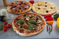 Photos du propriétaire du Livraison de pizzas Mike's Pizza Eyguieres Lamanon Aureille - n°2