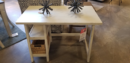 Furniture Store «Ashley HomeStore», reviews and photos, 9737 Hudson Rd, Woodbury, MN 55125, USA