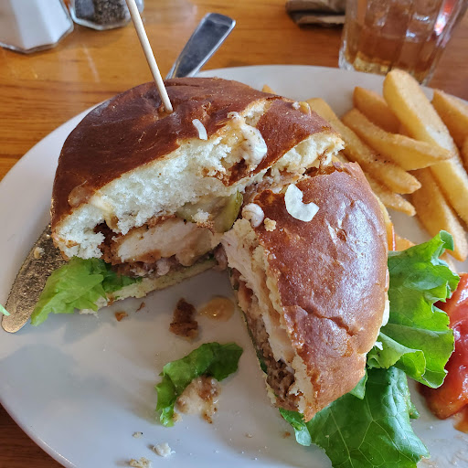 American Restaurant «Cracker Barrel Old Country Store», reviews and photos, 4700 Portsmouth Blvd, Chesapeake, VA 23321, USA