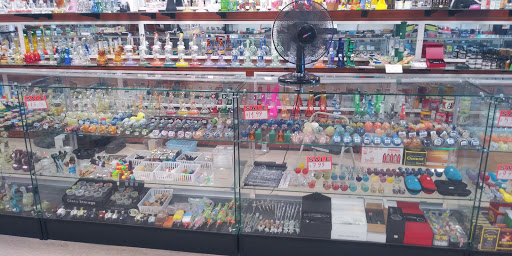 Tobacco Shop «Smoke Shop», reviews and photos, 2855 W Cactus Rd # 28, Phoenix, AZ 85029, USA