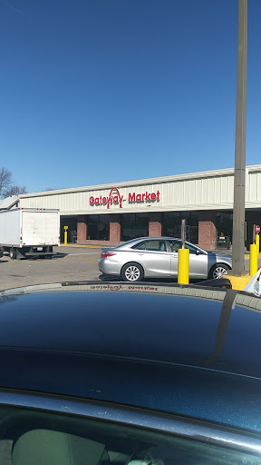 Supermarket «Gateway Market», reviews and photos, 2511 State St, East St Louis, IL 62205, USA