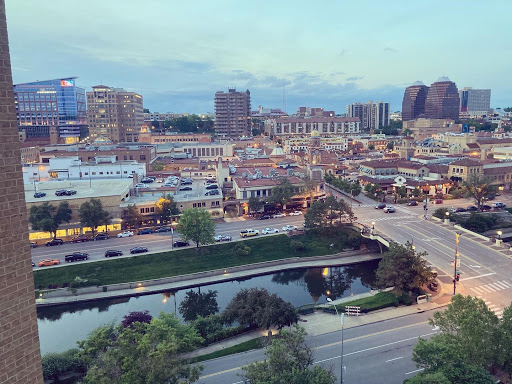 Boat Tour Agency «Ambiance on the Water», reviews and photos, 200 Ward Pkwy, Kansas City, MO 64112, USA