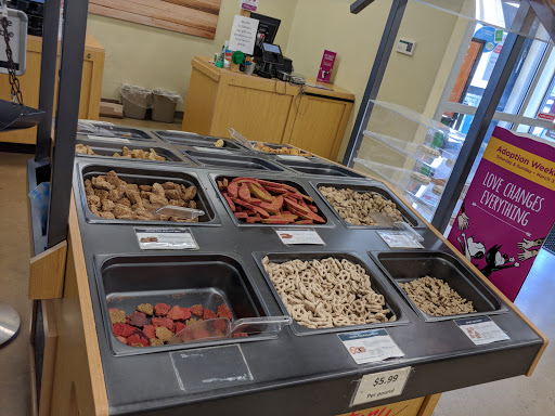 Pet Supply Store «Petco Animal Supplies», reviews and photos, 10055 Wellington Rd, Manassas, VA 20110, USA