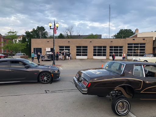 Auto Repair Shop «J.J. Service Center», reviews and photos, 433 Sheridan Rd, Highwood, IL 60040, USA