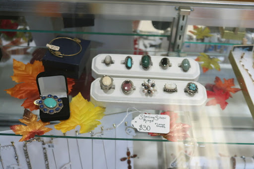 Pawn Shop «Highland Jewelry And Pawn», reviews and photos