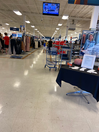 Department Store «Marshalls», reviews and photos, 5932 Roswell Rd, Sandy Springs, GA 30328, USA