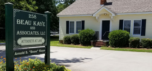 General Practice Attorney «Kaye and Porter, LLP», reviews and photos