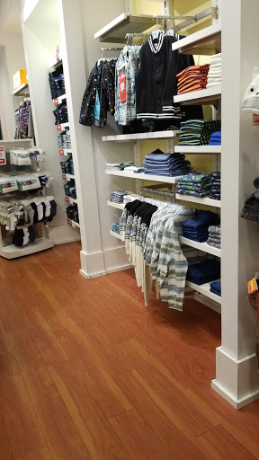 Clothing Store «Gap», reviews and photos, 7430 164th Ave NE, Redmond, WA 98052, USA