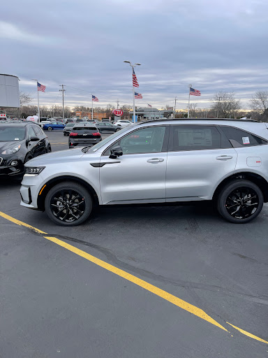 Kia Dealer «Willowbrook Kia», reviews and photos, 7335 S. Kingery Hw, Willowbrook, IL 60527, USA