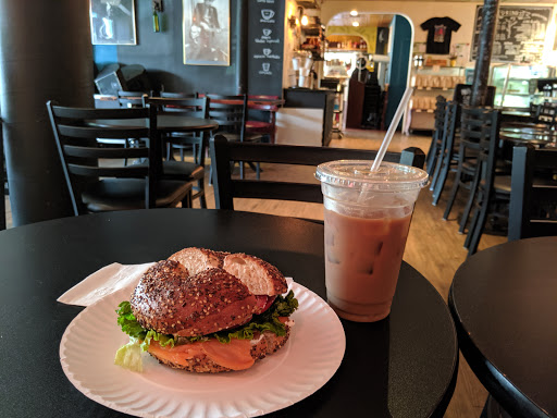 Cafe «Riverwalk Cafe and Music Bar», reviews and photos, 35 Railroad Square, Nashua, NH 03064, USA