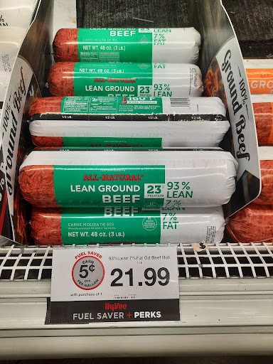 Supermarket «Hy-Vee», reviews and photos, 2951 SW Wanamaker Rd, Topeka, KS 66614, USA