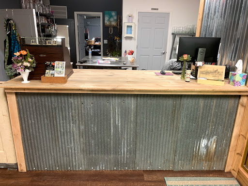 Florist «Chippewa Valley Floral», reviews and photos, 507 S Barstow St, Eau Claire, WI 54701, USA