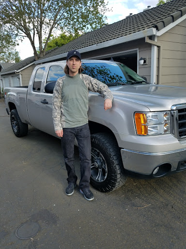 Chevrolet Dealer «Ron Tonkin Chevrolet», reviews and photos, 122 NE 122nd Ave, Portland, OR 97230, USA