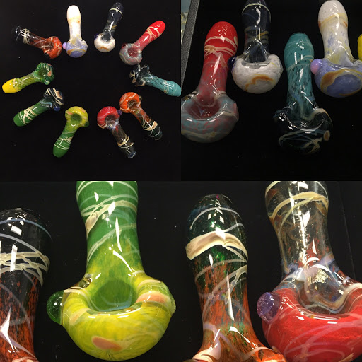 Tobacco Shop «Smoke», reviews and photos, 1844 W Irving Park Rd, Chicago, IL 60613, USA