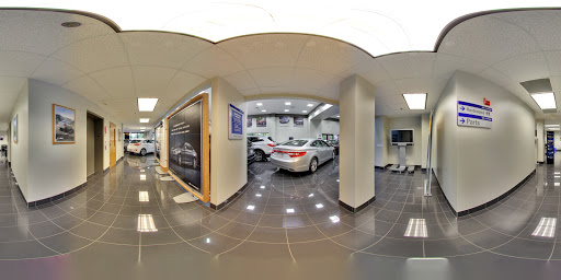 Hyundai Dealer «Knauz Hyundai», reviews and photos, 775 Rockland Rd, Lake Bluff, IL 60044, USA
