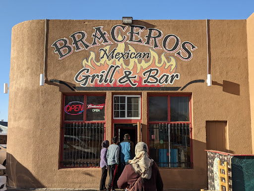 Braceros Mexican Grill & Bar