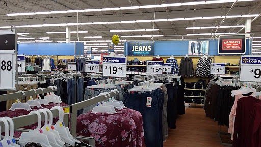 Discount Store «Walmart», reviews and photos, 164 Danbury Rd, New Milford, CT 06776, USA