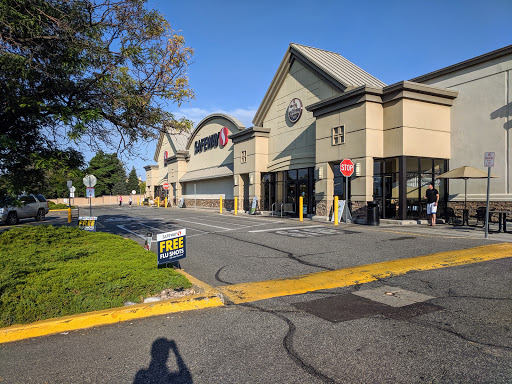 Grocery Store «Safeway», reviews and photos, 7375 E Arapahoe Rd, Englewood, CO 80112, USA