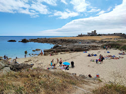 Plage du Hent Mor Bras'in fotoğrafı geniş bir kıyı şeridi ile birlikte