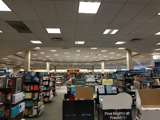 Book Store «Barnes & Noble», reviews and photos, 2720 Towne Dr, Beavercreek, OH 45431, USA