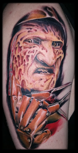 Tattoo Shop «Custom Creations Tattoo», reviews and photos, 6434 Massachusetts Ave, New Port Richey, FL 34653, USA