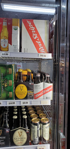 Wine Store «Cardinal Warehouse Wine & Liquors», reviews and photos, 7780 N Milwaukee Ave, Niles, IL 60714, USA