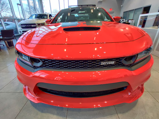 Jeep Dealer «Dulles Chrysler Jeep Dodge Ram Viper», reviews and photos, 109 Catoctin Cir SE, Leesburg, VA 20175, USA