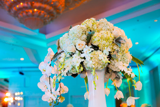 Wedding Planner «The Event Bar - Invitations, Wedding & Event Planner Los Angeles», reviews and photos, 18663 Ventura Blvd #120, Tarzana, CA 91356, USA