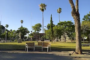 Plaza de los Treinta y Tres Orientales image