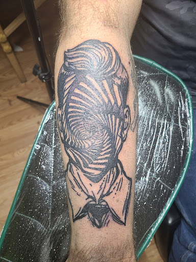Tattoo Shop «Relentless tattoo studio», reviews and photos, 153 Front St, Smyrna, TN 37167, USA