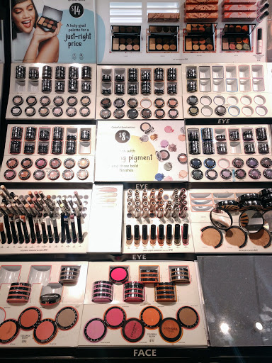 Cosmetics Store «SEPHORA inside JCPenney», reviews and photos, 7850 Mentor Ave Ste 930, Mentor, OH 44060, USA