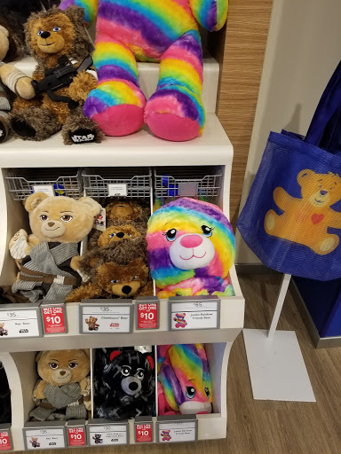 Toy Store «Build-A-Bear Workshop», reviews and photos, 4130 Summit Plaza Dr, Louisville, KY 40241, USA