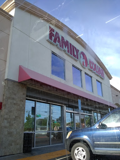 Dollar Store «FAMILY DOLLAR», reviews and photos, 505 W Harding Way, Stockton, CA 95204, USA