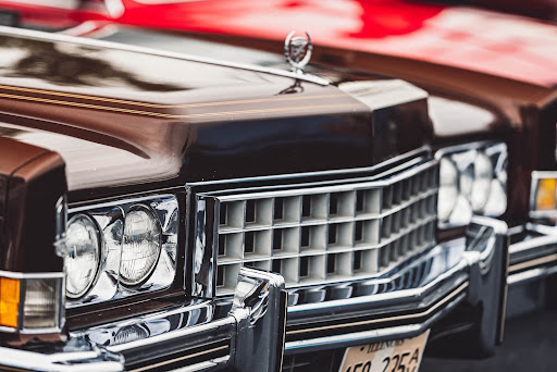 Cadillac Dealer «Motor Werks Cadillac of Barrington», reviews and photos, 206 N Cook St, Barrington, IL 60010, USA