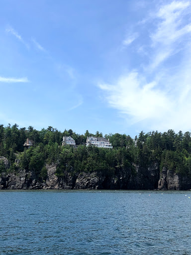 Sightseeing Tour Agency «Lulu Lobster Boat Ride», reviews and photos, 55 West St, Bar Harbor, ME 04609, USA