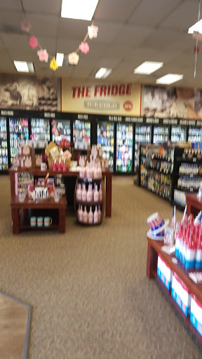 Liquor Store «Liquor Outlet», reviews and photos, 5107 Commercial St SE, Salem, OR 97306, USA