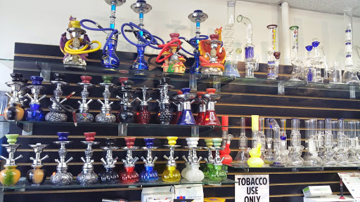 Tobacco Shop «Puff Puff Pass Smoke Shop», reviews and photos, 125 W Sunrise Blvd, Fort Lauderdale, FL 33311, USA
