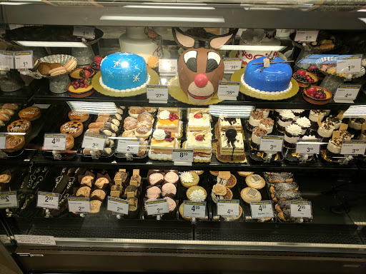 Grocery Store «Kroger Marketplace», reviews and photos, 1155 N 21st St, Newark, OH 43055, USA