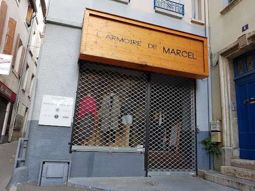 Magasin de vêtements L'Armoire de Marcel Narbonne