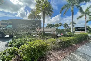 Monroe's Of Palm Beach image