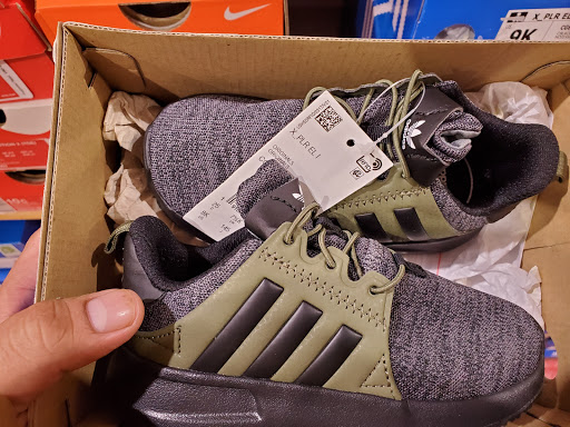 Shoe Store «WSS», reviews and photos, 7111 Vineland Ave, North Hollywood, CA 91605, USA