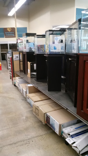 Pet Supply Store «Petco Animal Supplies», reviews and photos, 450 Hackensack Ave, Hackensack, NJ 07601, USA