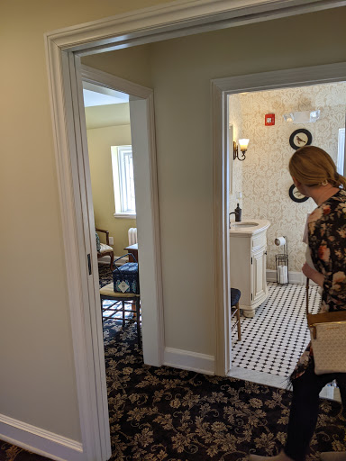 Wedding Venue «Moorestown Community House», reviews and photos, 16 E Main St, Moorestown, NJ 08057, USA