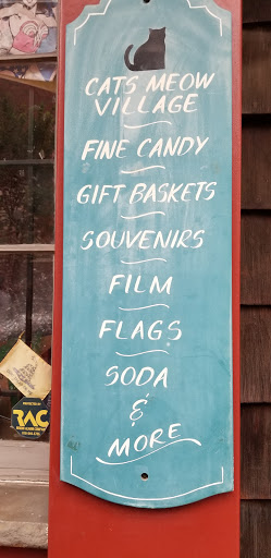 Gift Shop «Xenos Candy & Gifts», reviews and photos, 231 Chestnut St, Philadelphia, PA 19106, USA