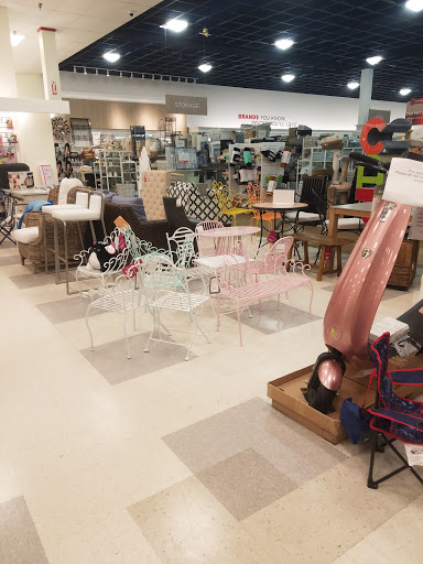 Department Store «T.J. Maxx & HomeGoods», reviews and photos, 6625 N Davis Hwy, Pensacola, FL 32504, USA