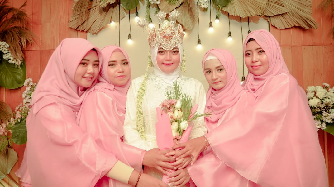 Hanifara Wedding & Beauty