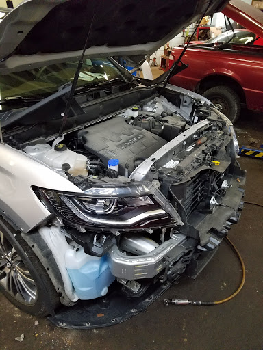 Auto Repair Shop «Plain Brothers Auto Services», reviews and photos, 12144 Triskett Rd, Cleveland, OH 44111, USA